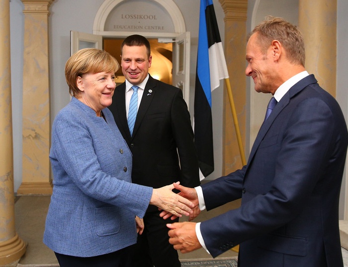 Merkel za Tuska w Radzie Europejskiej? "Die Welt": Ma poparcie Grupy Wyszehradzkiej