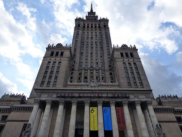 Czy Pałac Kultury i Nauki jest pomnikiem komunizmu? Fot. Pixabay