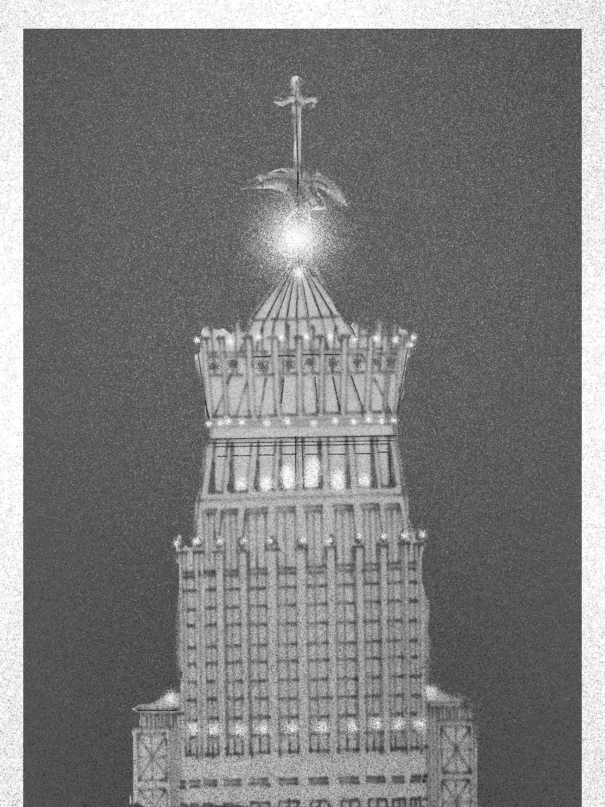 Eagle-Tower CROSS supertall nocą.