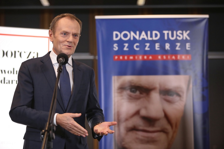 Donald Tusk udziela wielu wywiadów po zakończeniu misji w Radzie Europejskiej. Fot. PAP/Leszek Szymański