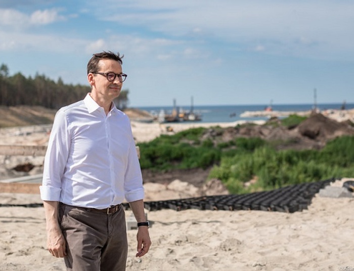 Morawiecki: Sporo wyzwań przed nami, ale mamy świetną partię