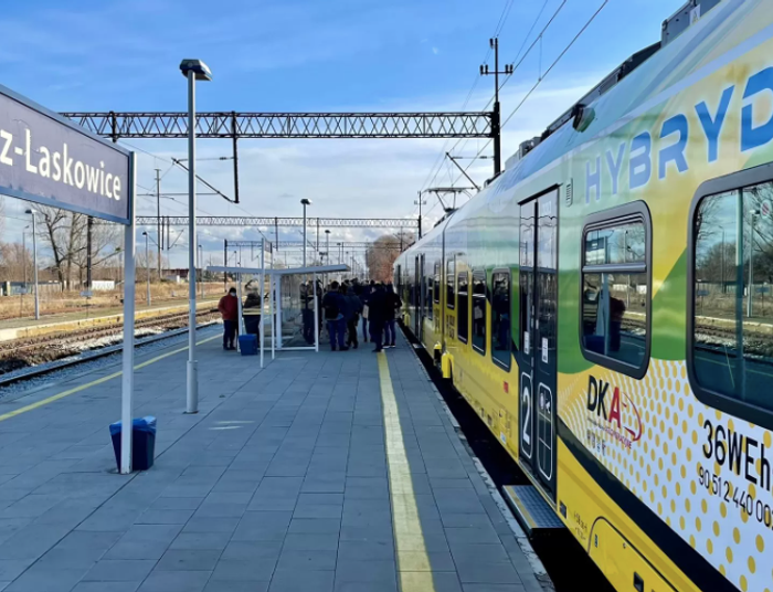 Czechy bliżej Dolnoślązaków. Wiosenne zmiany w rozkładzie Kolei Dolnośląskich