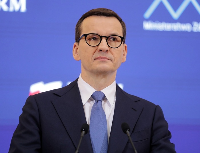 Rząd podjął decyzję. Nowe sposoby walki z Omikronem