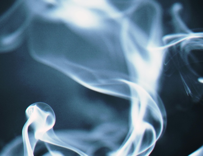 Czy uda się wdrożyć zakaz palenia na balkonach? Minister zdrowia nie owijała w bawełnę