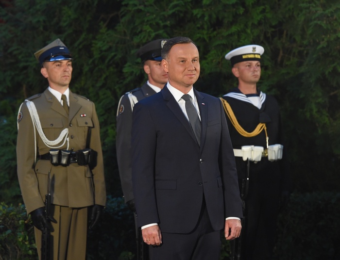 Prezydent i szef MON na wspólnej uroczystości. Macierewicz: nie ma konfliktu