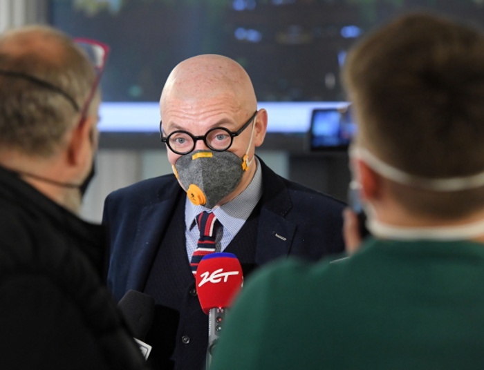 Kłótnia w Senacie. Kamiński do Pęka: Jaką wiedzę ukrywa pan przed Polakami?