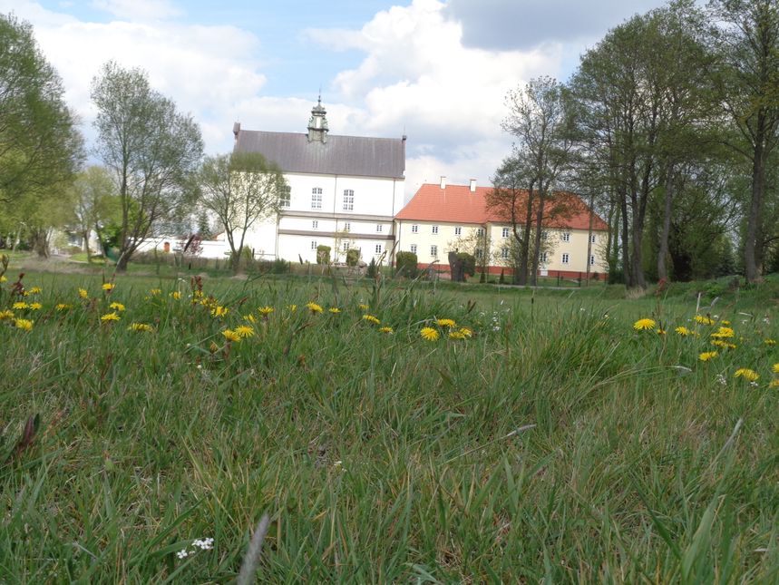 Klasztor w Ratowie