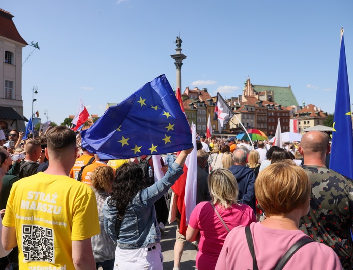 PO: Na marszu 4 czerwca jest pół miliona Polaków