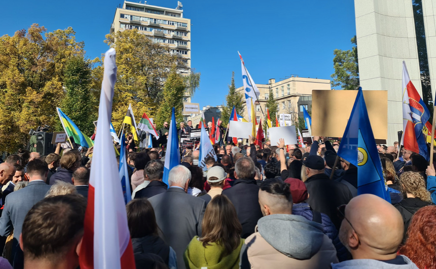 W Warszawie odbyła się demonstracja samorządowców. fot. Michał Kolanko/Twitter