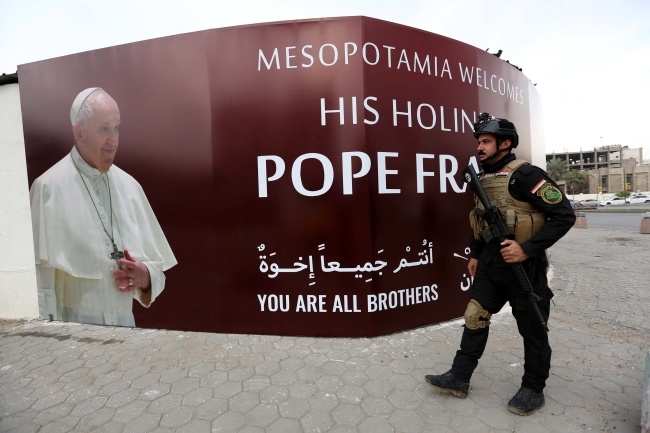 Służby bezpieczeństwa w Iraku postawione są w stan gotowości przed wizytą Franciszka, fot. PAP/EPA/MURTAJA LATEEF