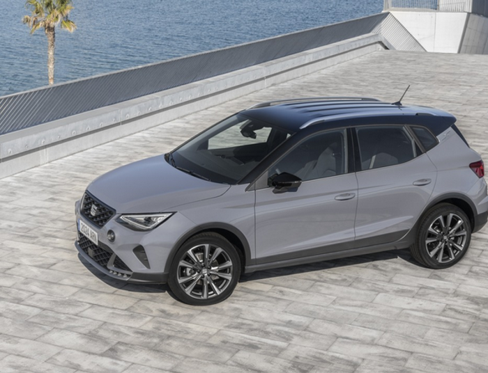 Idealne auto na wakacje? Nowy Seat Arona spełnia wszystkie kryteria