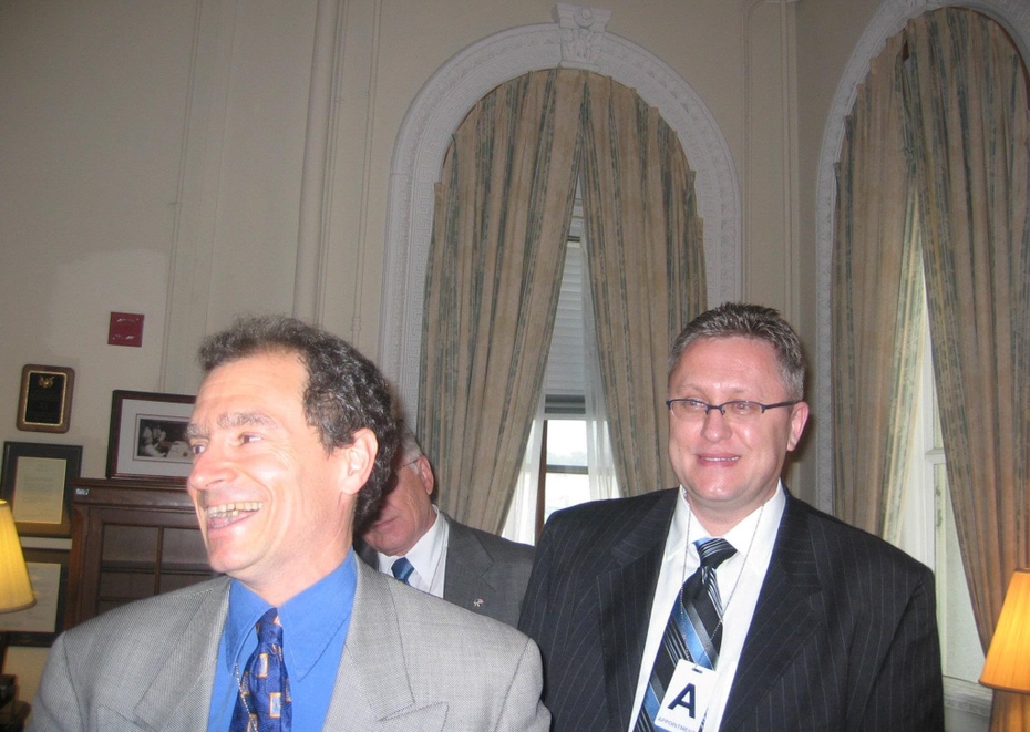 Daniel Fried, American diplomat, były Assistant Secretary of State for European and Eurasian Affairs w Białym Domu, z prawej Gregory Akko