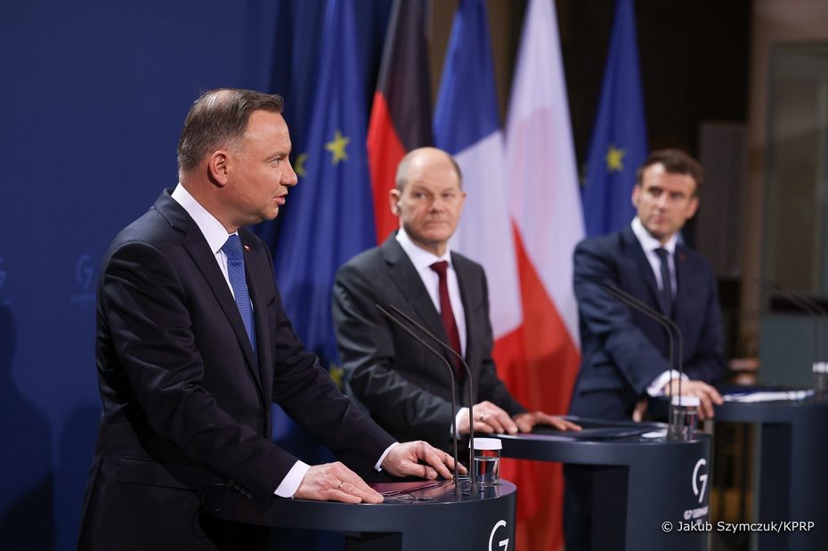 Andrzej Duda, Olaf Scholz i Emmanuel Macron. Fot. KPRP