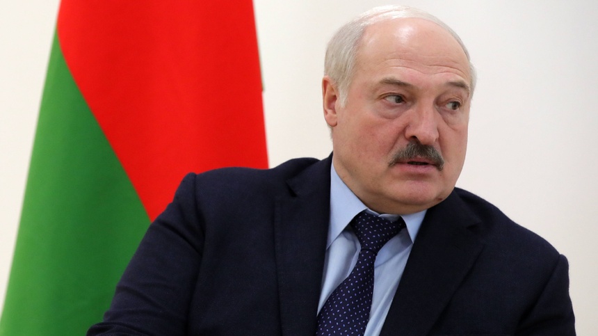 Prezydent Białorusi obiecał chętnym obywatelom krajów bałtyckich i Polski szybsze przyznanie obywatelstwa Białorusi. (fot. PAP/EPA)