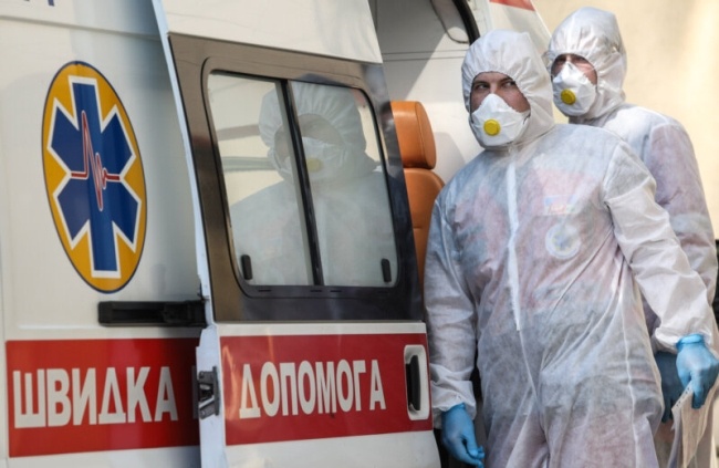 Już piąty dzień z rządu na Ukrainie odnotowuje się powyżej tysiąca zakażeń koronawirusem dziennie, fot.Kostyantyn Chernichkin/Kyiv Post.