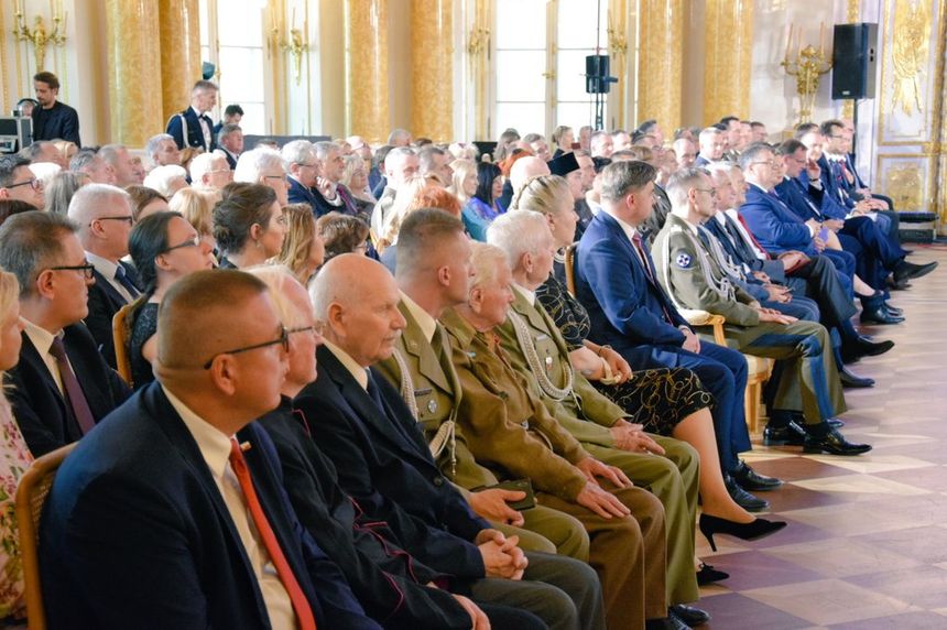 Uroczysta gala na Zamku Królewskim w Warszawie z okazji jubileuszu CBW. 14.06.2019 r. Fot. Twitter/ @Kombatanci