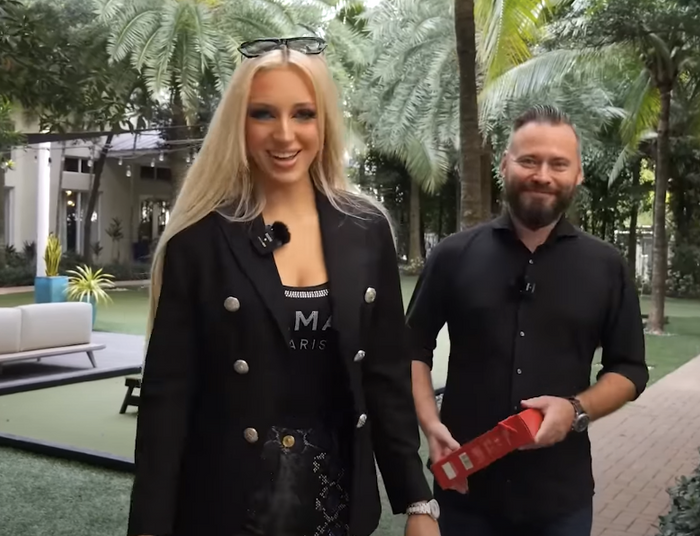 Caroline Derpienski odpuszcza Stanowskiemu. "Skupiam się na sobie"