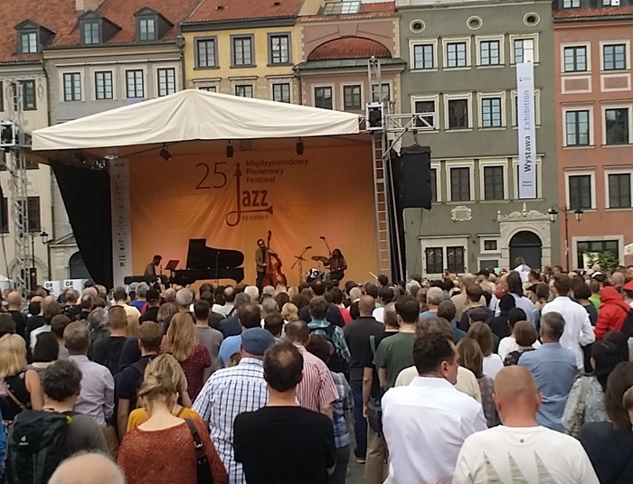 LGBT+QWERTY naruszyło  wczoraj moją strefę wolności.