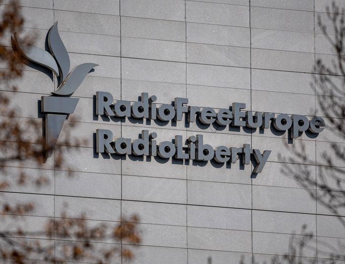 Trump odłączył Radio Wolna Europa. "Dar dla autorytarnych reżimów"