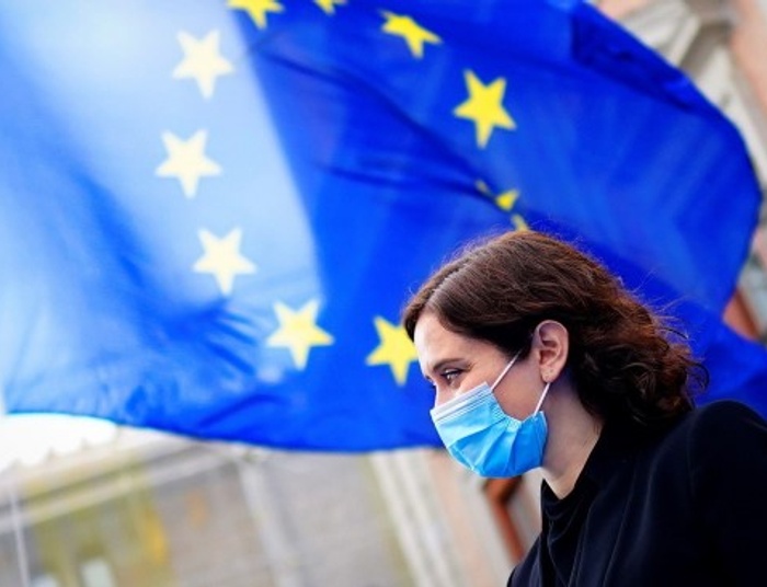 Sytuacja wokół Polski w związku z wetem to elementy strategii negocjacyjnej zagranicy