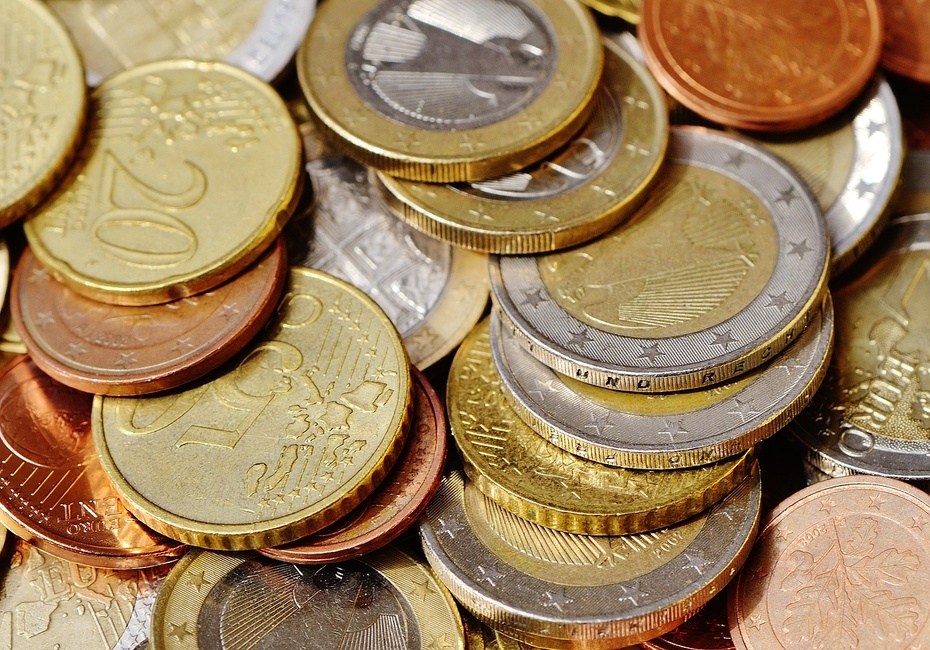 na zdjęciu: monety euro. Obraz Alexa z Pixabay