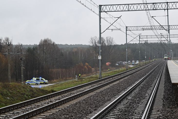 Drugie dno wydarzeń na torach