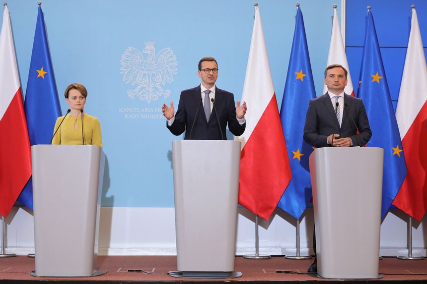 Konferencja prasowa po posiezeniu rządu. fot. PAP/Paweł Supernak