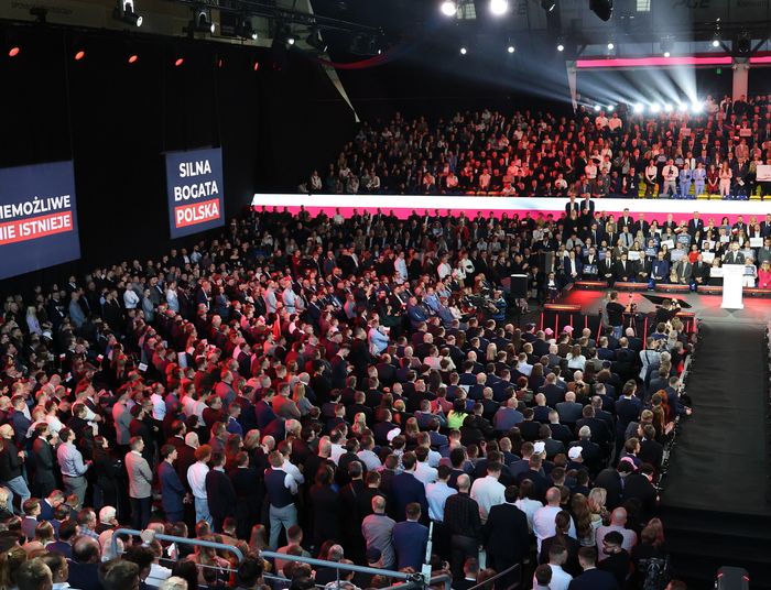 Najnowszy sondaż wyborczy: jest zdecydowany lider, Konfederacja prawie jak AfD