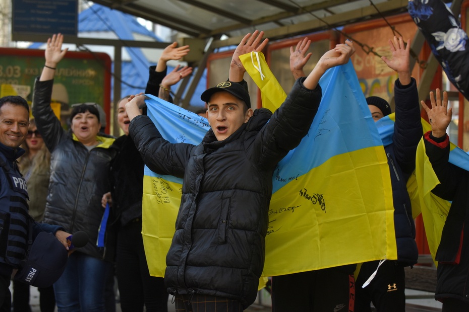 Wszystko wskazuje na to, że Ukraińcy będą świętować wyzwolenie kolejnych miejscowości na południu kraju. Fot. PAP/EPA