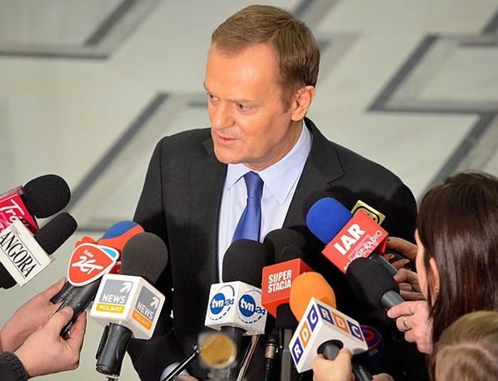 Tuskowi spadają z nieba kolejne wpisy GRU na Telegramie