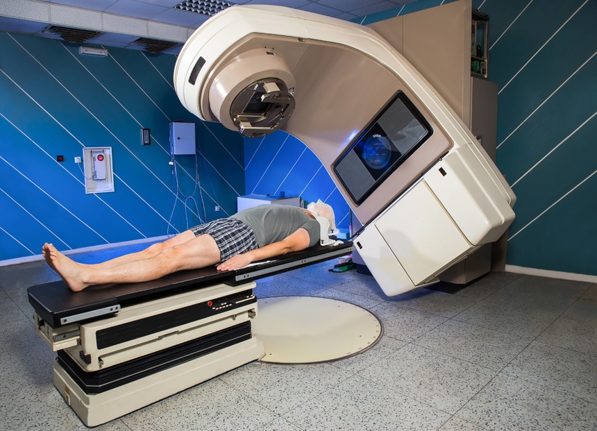 Pacjent podczas radioterapii. Fot. zpe.gov.pl