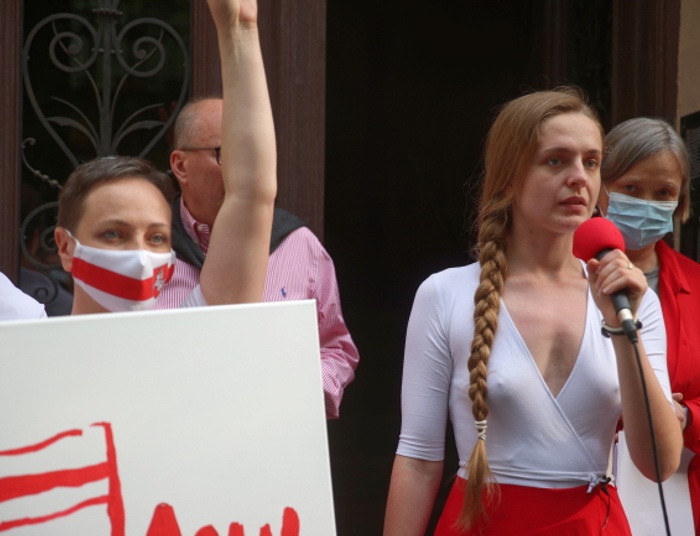 Jana Shostak znów krzyczy!