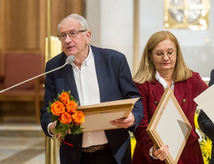 Wielki sukces wydawnictwa Biały Kruk na Gali FENIKS 2025!