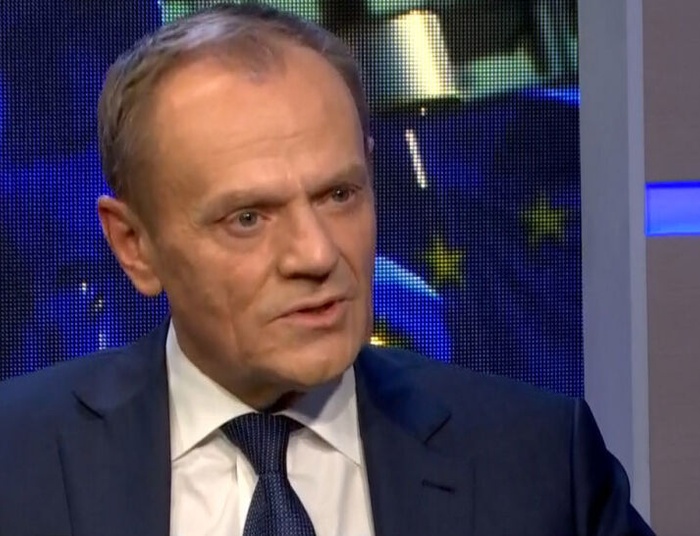 Hołd Tuska dla CDU i Niemców jest żałosny