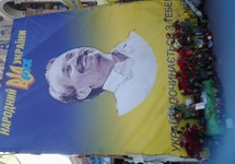 Zabity 20 lat temu organizator i ideolog Ruchu Ludowego Ukrainy, chyba 1 porzadny polityk....