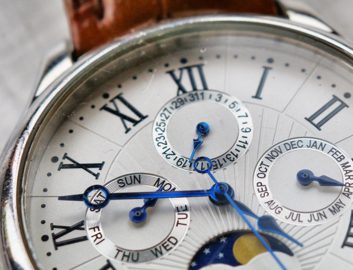 Zmiana czasu 2021. Znowu musimy przestawiać zegarki, a miał być to już ostatni raz