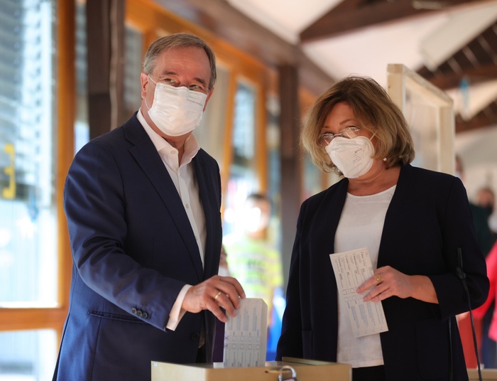 Wybory w Niemczech. Wszyscy mogli zobaczyć, na kogo zagłosował kandydat CDU