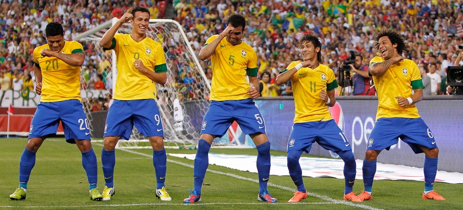 Reprezentacja Brazylii z zakazem modlitwy.