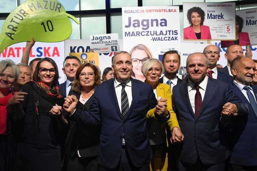 Grzegorz Schetyna i politycy Koalicji Obywatelskiej w Krakowie mocno punktowali rządy PiS.