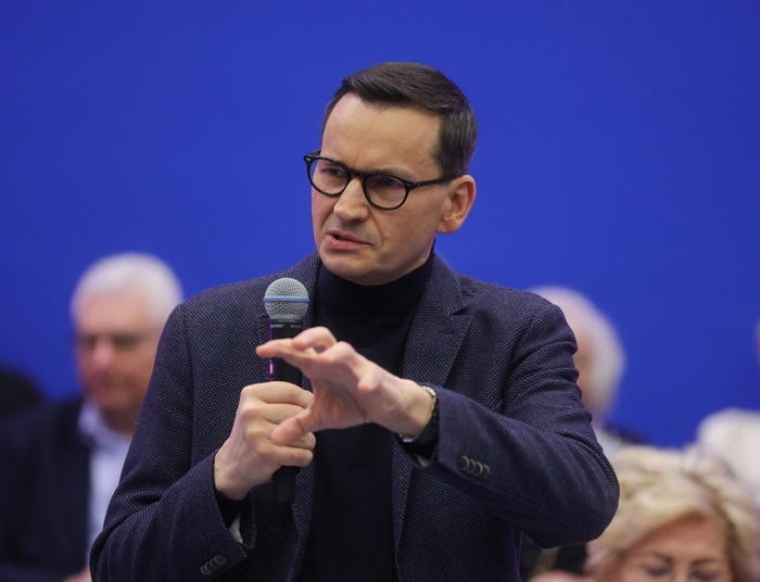 Morawiecki: Uśmiechnięta Polska? Raczej uśmiech Jokera