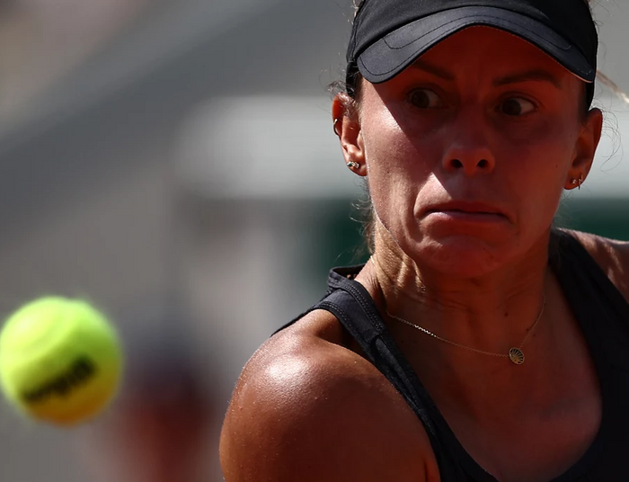 Wkręcanie Igi w trawę – Wimbledon