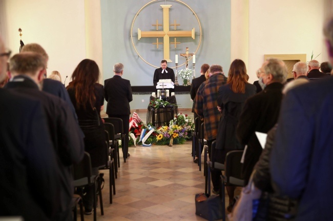 Pogrzeb Jerzego Pilcha w Kielcach, fot. PAP/Łukasz Gągulski