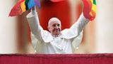 Fotomontaż? Czy teraz już wiecie, czemu PiS tak nienawidzi papieża Franciszka?