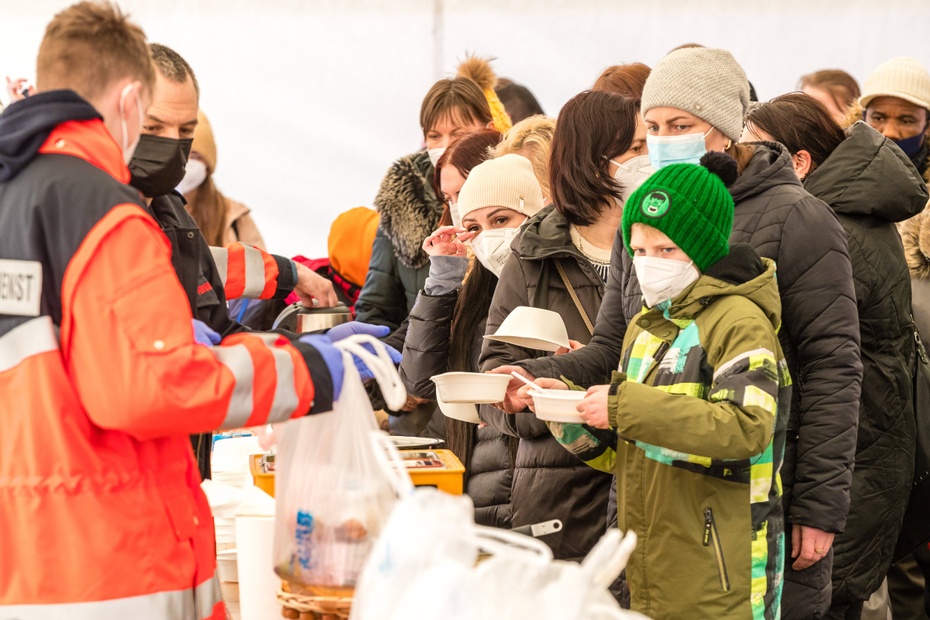 Uchodźcy z Ukrainy w Cottbus. (fot. PAP/EPA)