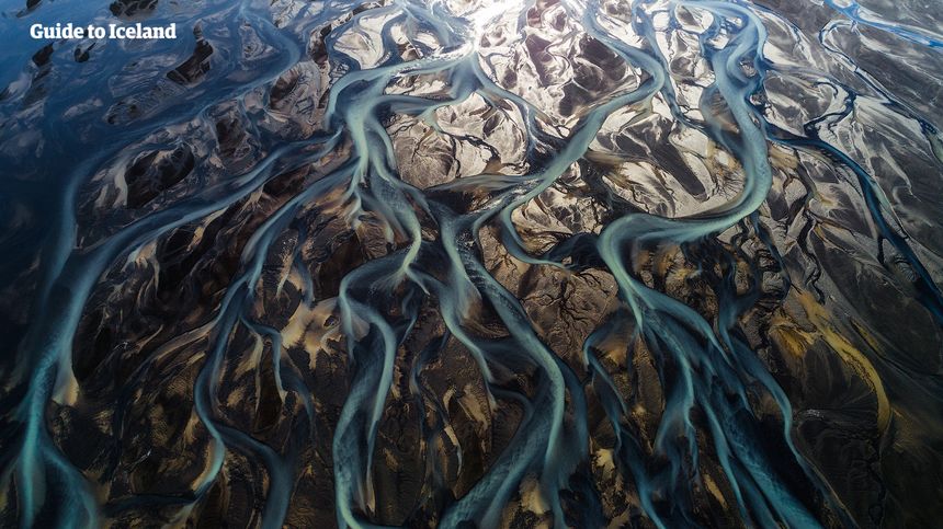 Islandzki interior - rzeka polodowcowa © Guide to Iceland