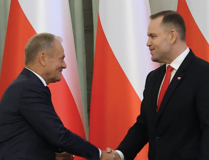 „Przez pięć minut szalał, potem Tusk go wyjaśnił”. Polaryzacja wkracza w nową fazę