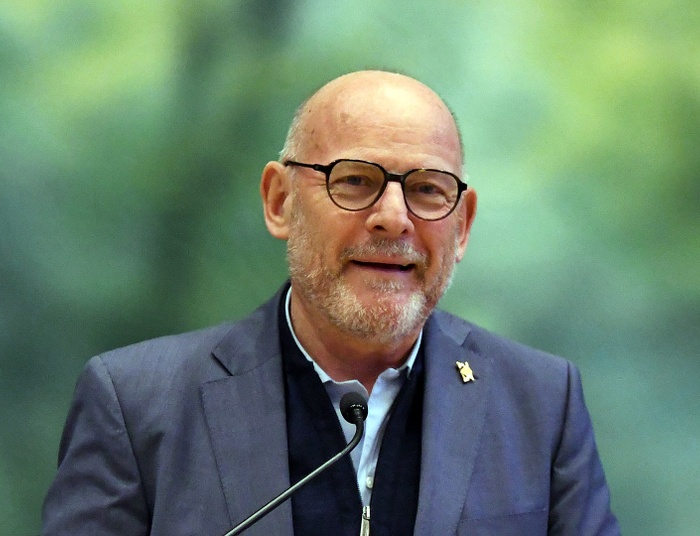 Kontrowersyjna opinia niemieckiego polityka. "Nie tylko Rosja, ale też USA są złe"