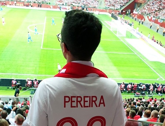 Samuel Pereira na meczu Polska - Izrael. fot. twitter.com