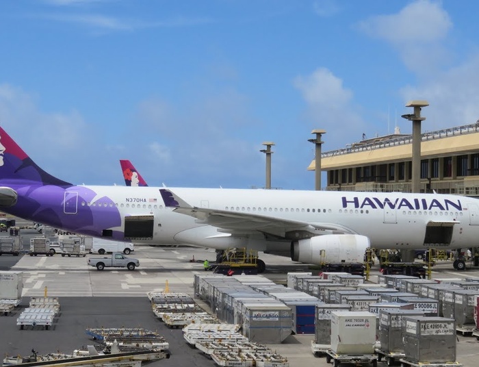 Samolot wpadł w turbulencje, ludzie zaczęli wypadać z foteli