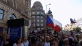vp demonstracja na Placu Wacława